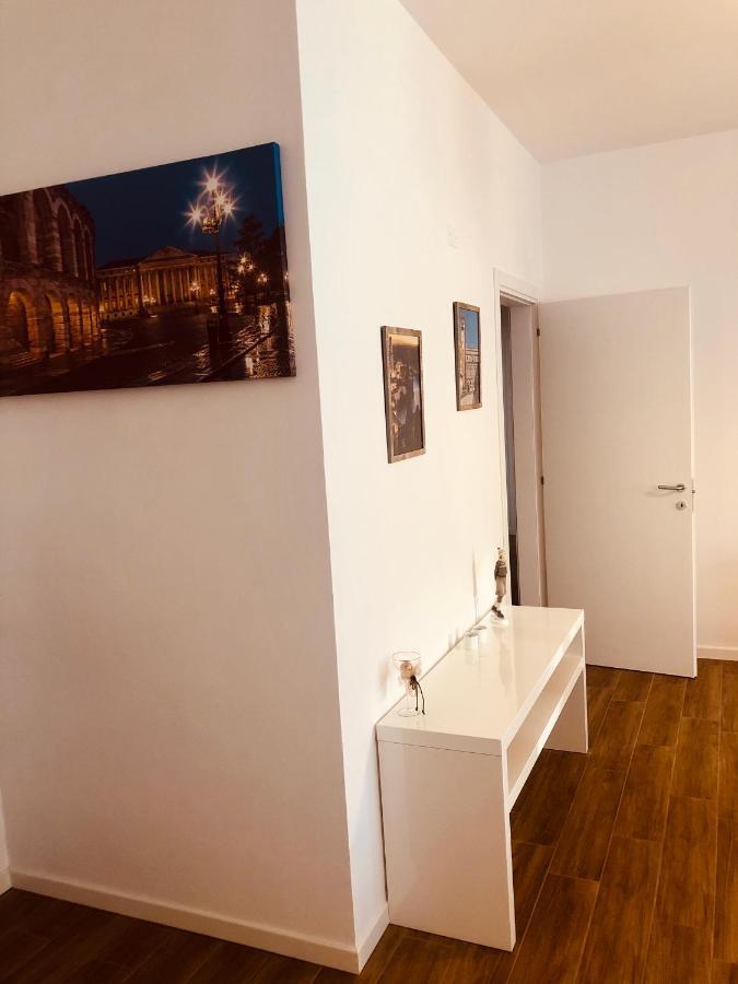 Lund Home Verona Bagian luar foto
